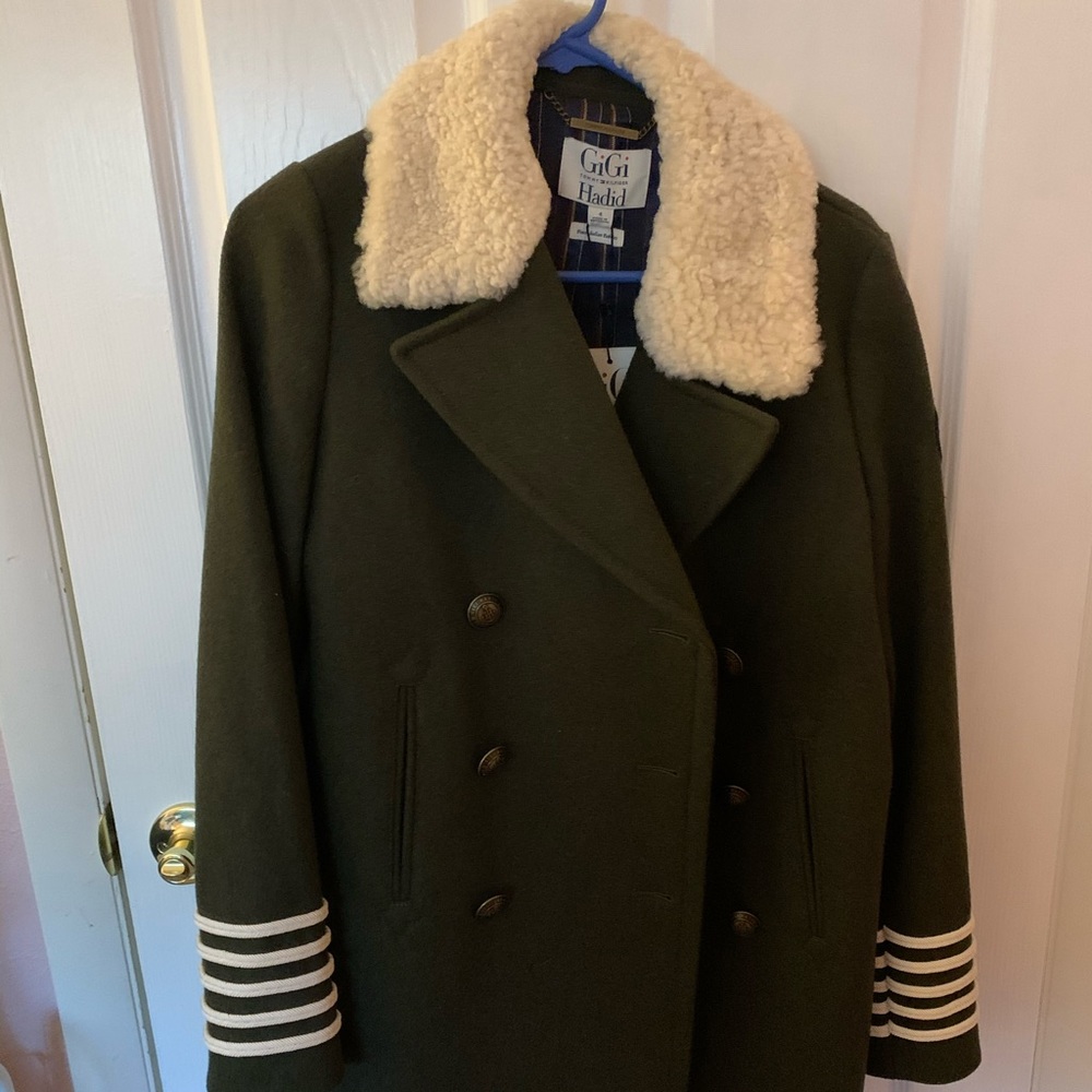 Tommy Hilfiger x Gigi Hadid peacoat